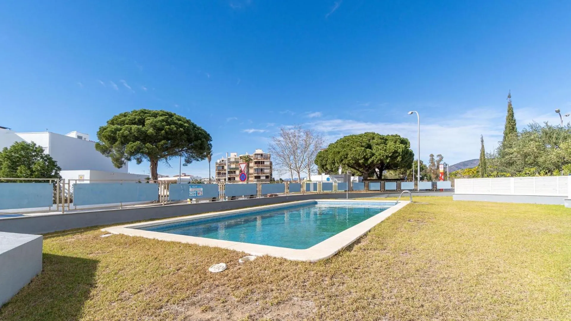 Apartamento Milenial Immo Vigata - Maravilloso Duplex Con Vistas Panoramicas A Los Canales Y Piscina Rosas